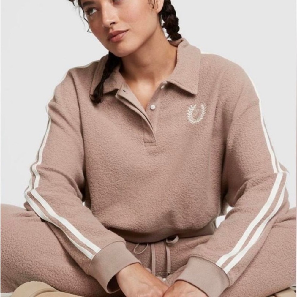 PINK Victoria's Secret Taupe Sherpa Polo sweater S